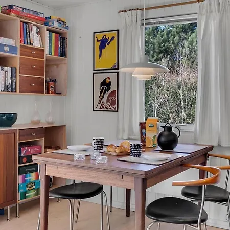 Vakantiehuis Beautiful In With Wifi And 3 Bedrooms