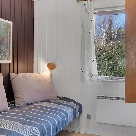 Vakantiehuis Beautiful In With Wifi And 3 Bedrooms *