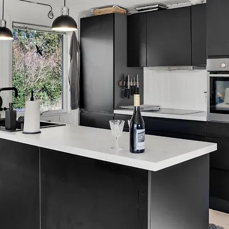 Vakantiehuis Beautiful In With Wifi And 3 Bedrooms Gedser